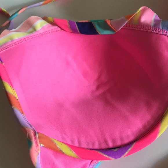 Victoria secret-Rainbow chevron- bikini top-34C - Picture 6 of 8